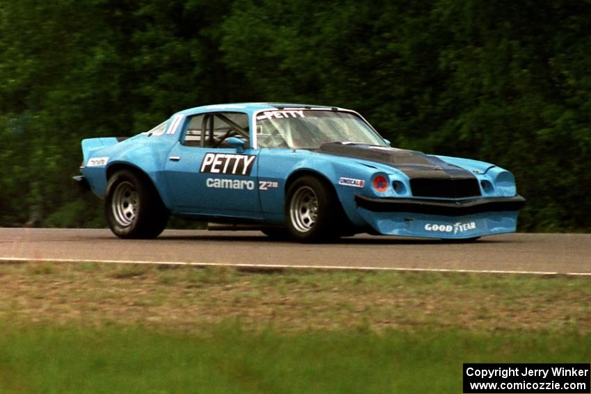 Doug Karon's Chevy IROC Camaro ran in the Vintage Race