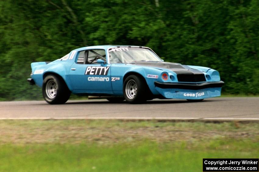 Doug Karon's Chevy IROC Camaro ran in the Vintage Race