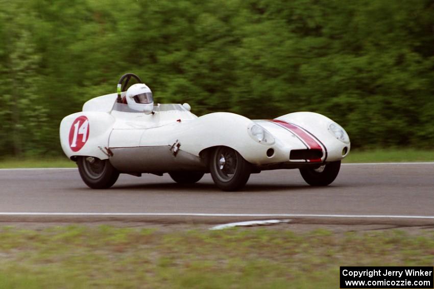 ???'s Lotus 11 ran in the Vintage Race