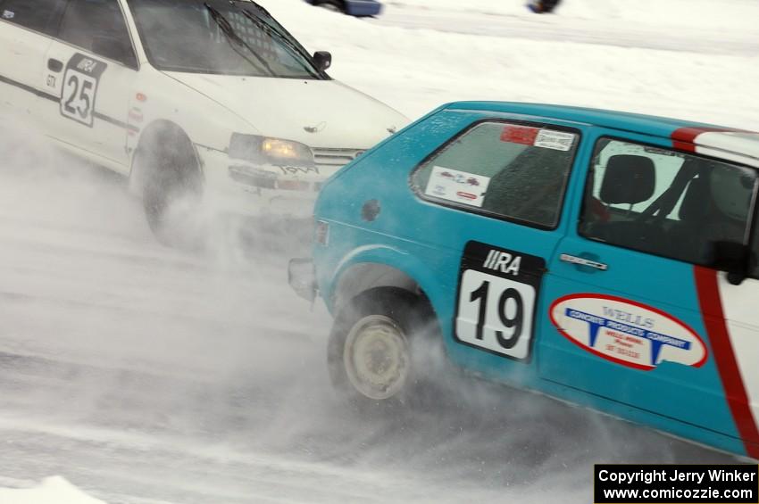 Mike Ehleringer / Dick Nordby / Bill Nelson VW Rabbit and Chris Peterson / Dave McGovern Subaru Impreza battle for the lead