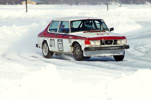 Chuck Peterson / Bob Roth SAAB 99