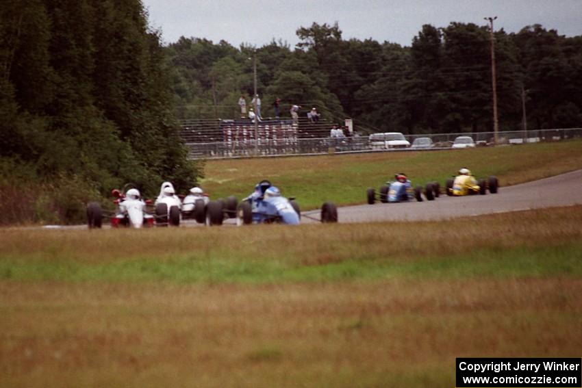 Formula Ford battle into Turns 7/8 on lap one