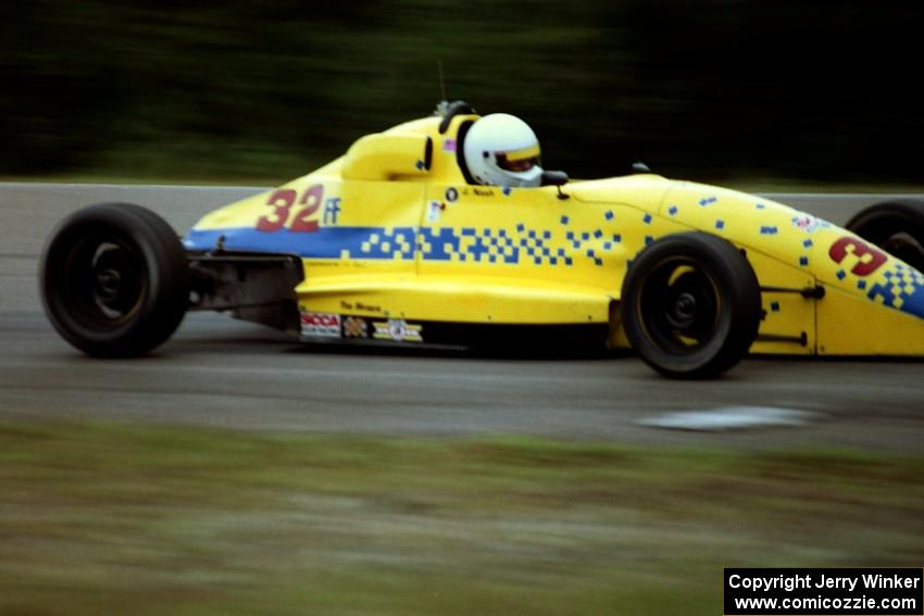 Jim Nash's Van Diemen RF98 Formula Ford