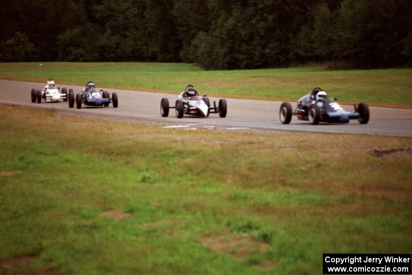 Formula Vee battle