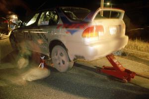 The Jay Kowalik / Jeff Wheeler Honda Civic gets serviced in Kenton(2).