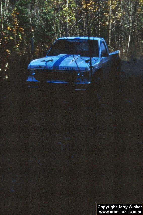 Ken Stewart / Doc Schrader were near the front in their Chevy S-10 pickup in the divisionals held in conjunction with LSPR.