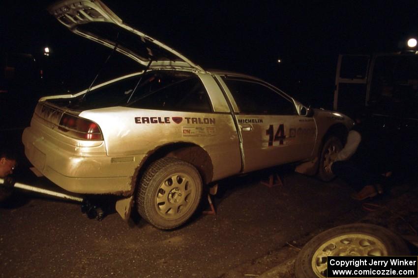 Doug Shepherd / Pete Gladysz get service done to their Eagle Talon in Kenton.