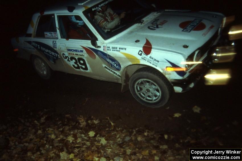 Mike Whitman / Dave White finished seventh overall, and were Group 2 winners, in their Datsun 510.