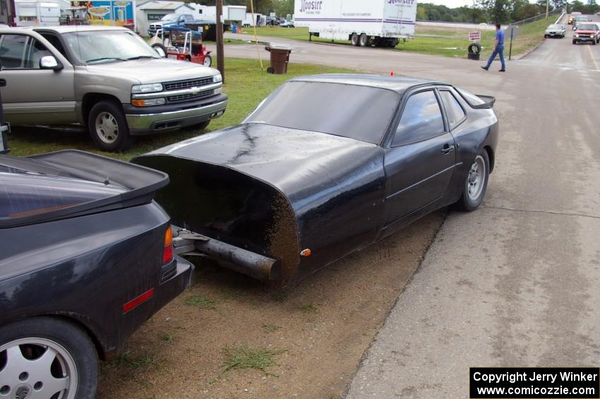 Porsche 944 with Porsche 944 trailer