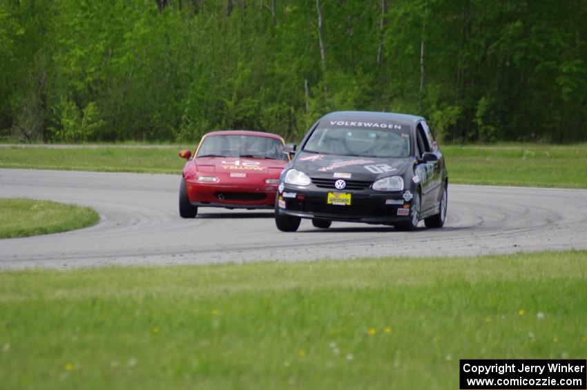 David Daly's SCC VW Rabbit and Greg Youngdahl's Spec Miata Mazda Miata