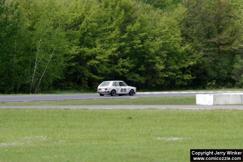 Jimmy Griggs' ITB VW Rabbit comes out of turn 5