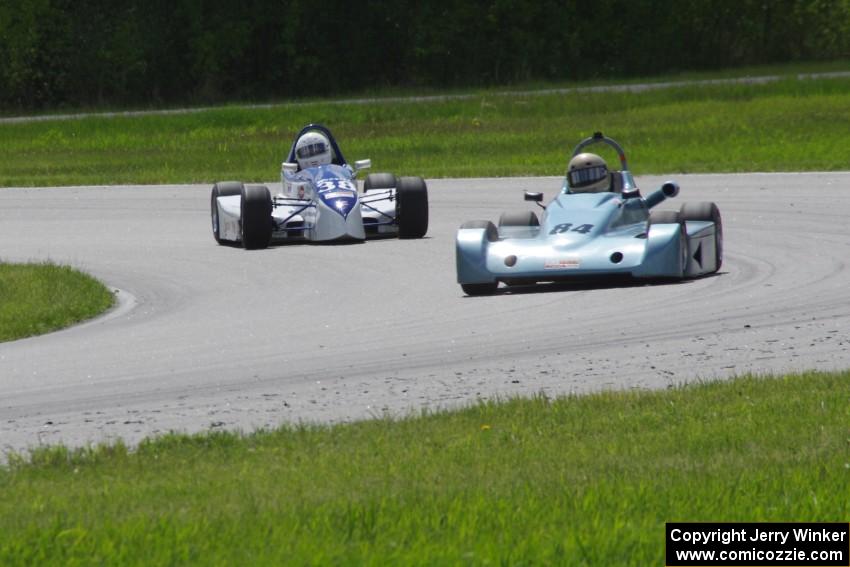 Formula 500s: Jeff Jorgenson's NovaKar JJ-10 and Steve Jondal's Red Devil JS08