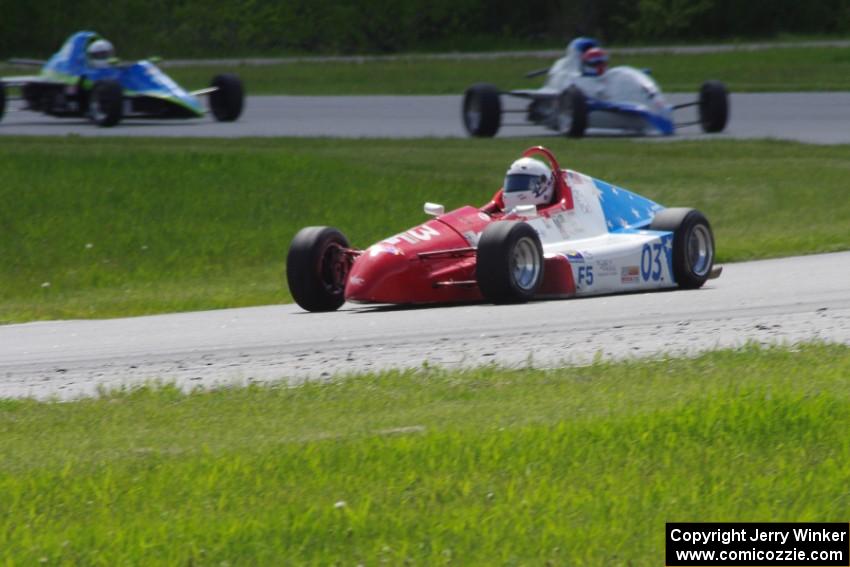Darrel Greening's Red Devil BR-2K2 Formula 500, Tony Foster's Swift DB-1 Formula Ford and Steve Barkley's Euroswift SE-1