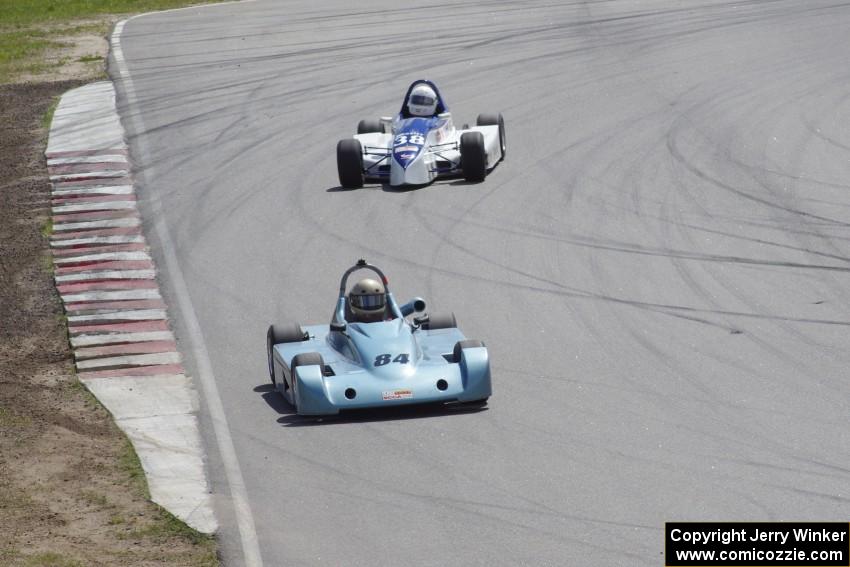 Formula 500s: Jeff Jorgenson's NovaKar JJ-10 and Steve Jondal's Red Devil JS08