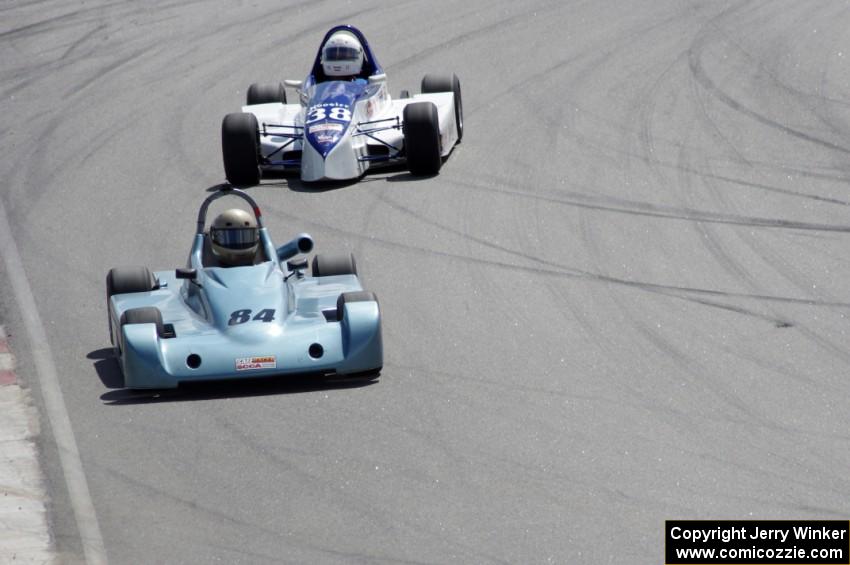 Formula 500s: Jeff Jorgenson's NovaKar JJ-10 and Steve Jondal's Red Devil JS08