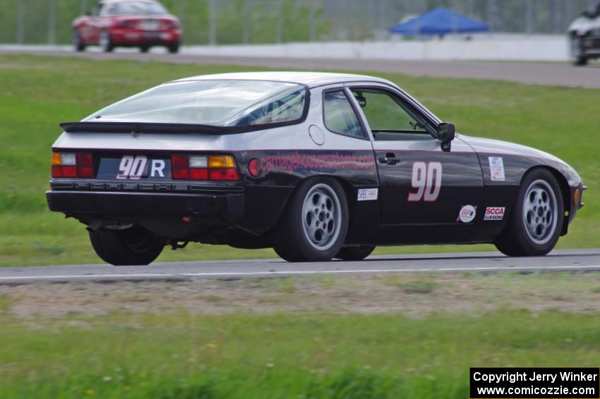 Randy Van de Loo's Spec 944 Porsche 944