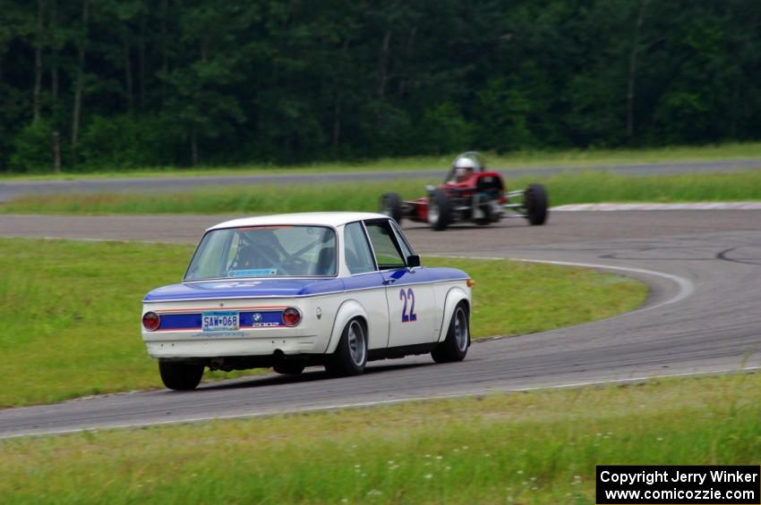 Jeff Ingebrigtson's Caldwell D9 Formula Ford and Tom Moran's BMW 2002