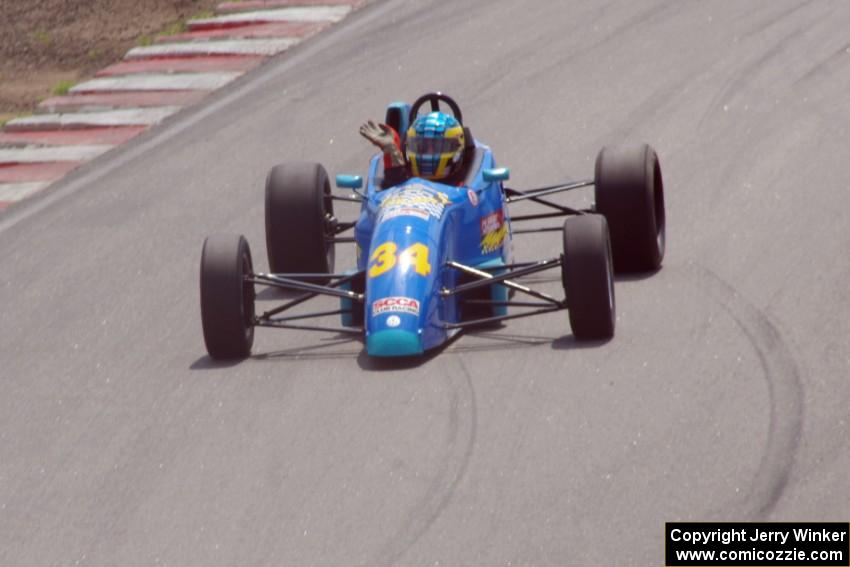 Bill Bergeron's Van Diemen RF90 Formula Ford