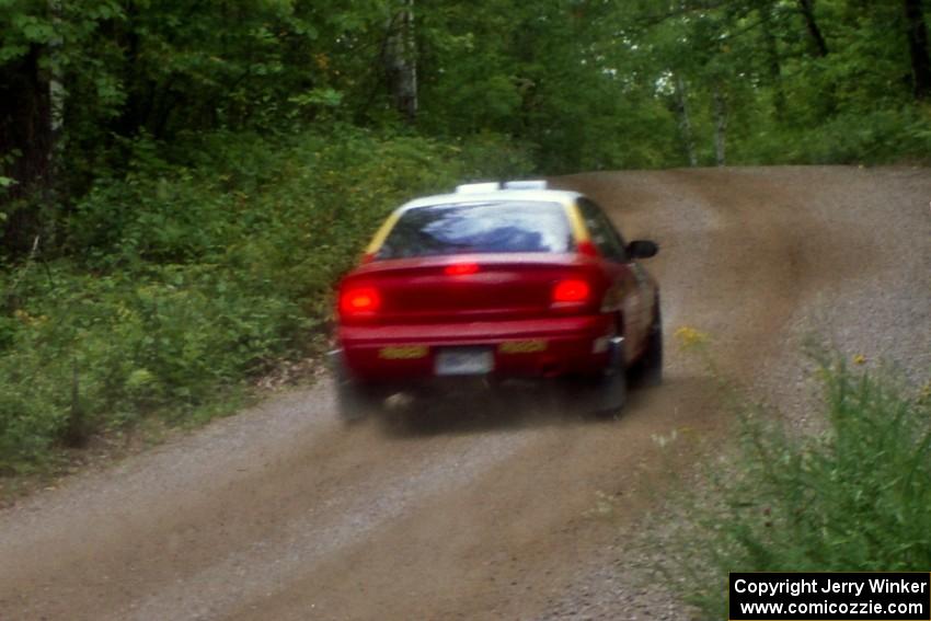 Scott Parrott / Breon Nagy Dodge Neon on Halverson Lake, SS1.