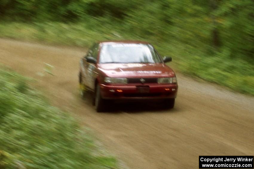 Silas Himes / Jake Himes Nissan Sentra SE-R on Halverson Lake, SS1.