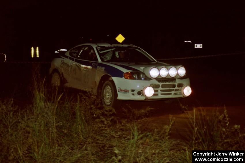 Seamus Burke / Brian Sharkey Hyundai Tiburon on SS3, Estes Lake.