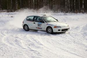 Matt Johnston / Alex Kihurani set up their Honda Civic perfectly at a 90-right on day two.