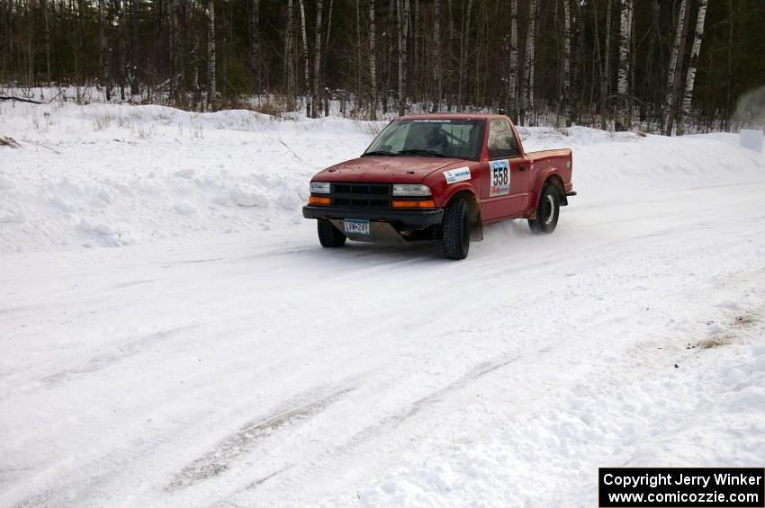 Jim Cox / Mark Larson Chevy S-10 at a left-hander on the first stage of day two.