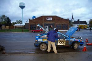 Spencer Prusi / Chuck Kinnunen Honda CRX at Akeley service.