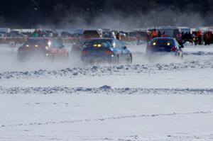 The field gets the green during one of Saturday's sprint races.