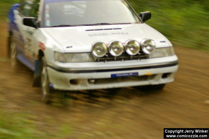 Mike Wray / Don DeRose Subaru Legacy Sport comes through the final corner of Halverson Lake, SS1.