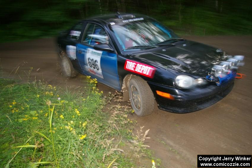 Bryan Holder / Tracy Payeur Plymouth Neon at a 90-right on SS2, Spur 2.