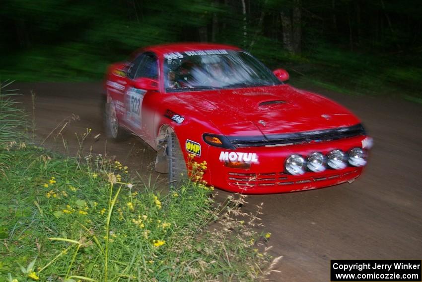 Travis Hanson / Terry Hanson Toyota Celica All-Trac drifts through a 90-right on SS2, Spur 2.