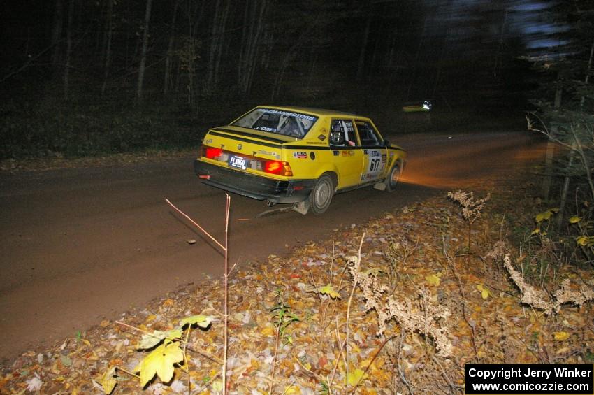 Eric Mozer / Jay Efting Alfa Romeo Milano comes in to the flying finish of SS2, Menge Creek North.