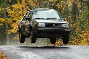 Mike Merbach / Jeff Feldt VW Jetta catches some nice air at the midpoint jump on Brockway, SS10.