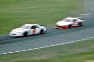 Leighton Reese's Chevy Lumina and Johnny Benson, Jr.'s Chevy Lumina