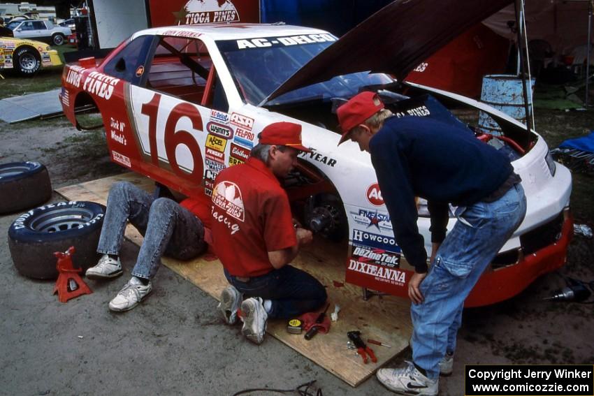 John Freeman's Chevy Lumina in the paddock