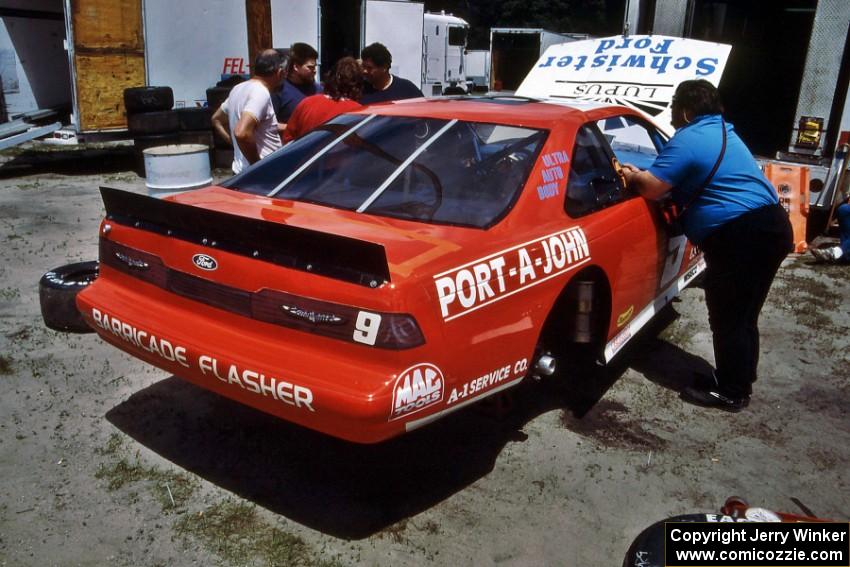 Dennis Lampman's Ford Thunderbird