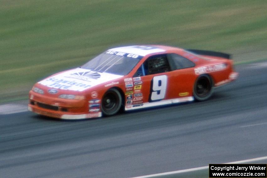 Dennis Lampman's Ford Thunderbird