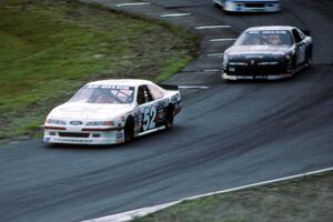 Butch Miller's Ford Thunderbird and Mike Eddy's Pontiac Grand Prix