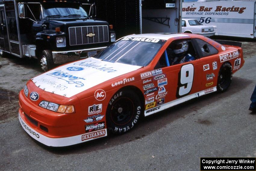 Dennis Lampman's Ford Thunderbird