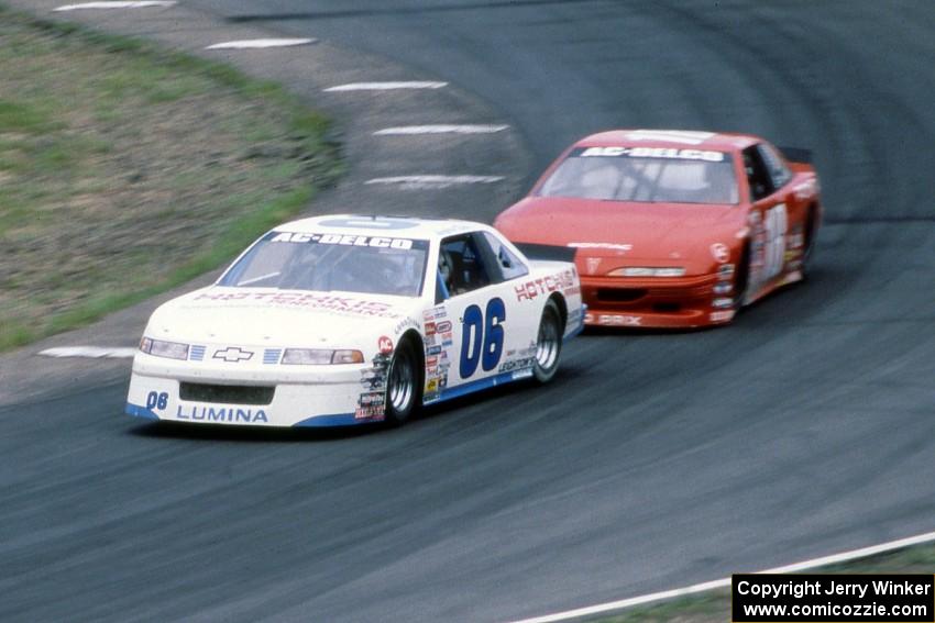 Leighton Reese's Chevy Lumina and Mike Miller's Pontiac Grand Prix