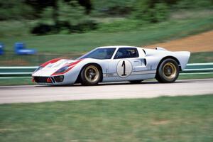 Ford GT-40
