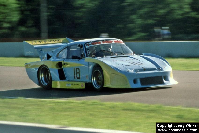 Porsche 935