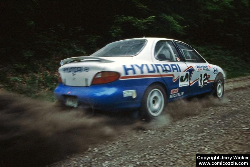 John Buffum / Tom Grimshaw Hyundai Elantra leaves the start line of the practice stage.