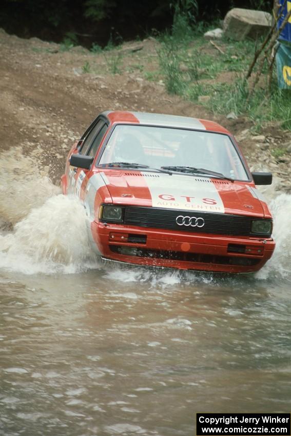 Sylvester Stepniewski / Adam Pelc Audi 4000 Quattro finishes SS1, Stony Crossing.