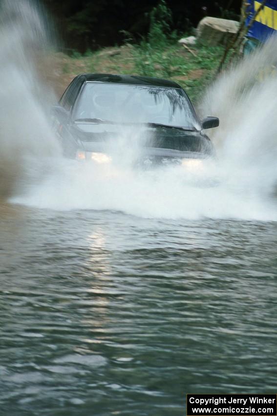 Roland McIvor / ??? Nissan Sentra SE-R finishes SS1, Stony Crossing.