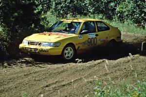 Sam Bryan / Rob Walden SAAB 900 Turbo on SS11, Indian Creek.