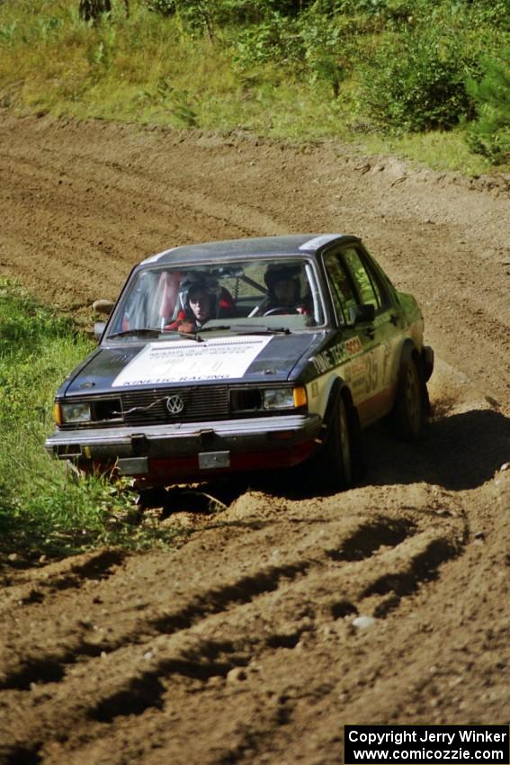 Eric Schroeder / Jennie Mynhier VW Jetta GLI on SS13, Wolf Lake.