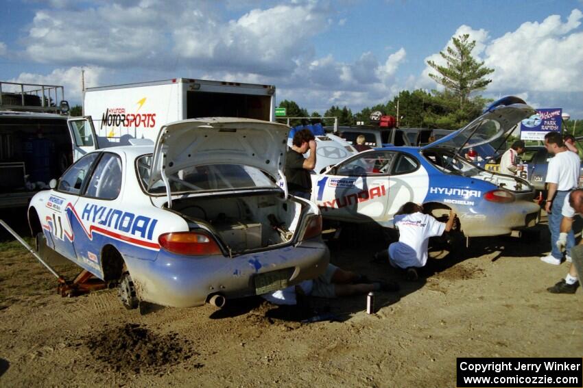 Libra Racing Team: John Buffum / Neil Wilson Hyundai Elantra and Paul Choiniere / Jeff Becker Hyundai Tiburon