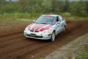 Brian Shanfeld / Bryan Hourt shake down their Honda Civic on the practice stage.